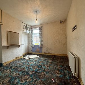 Photo 1- click for photo gallery